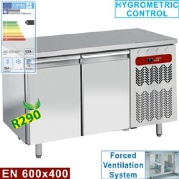 TP2N/H-R2 (23) Konditorei-Bäckerei Kühltisch, Umluft, 2 Türen EN 600x400, 345 Liter